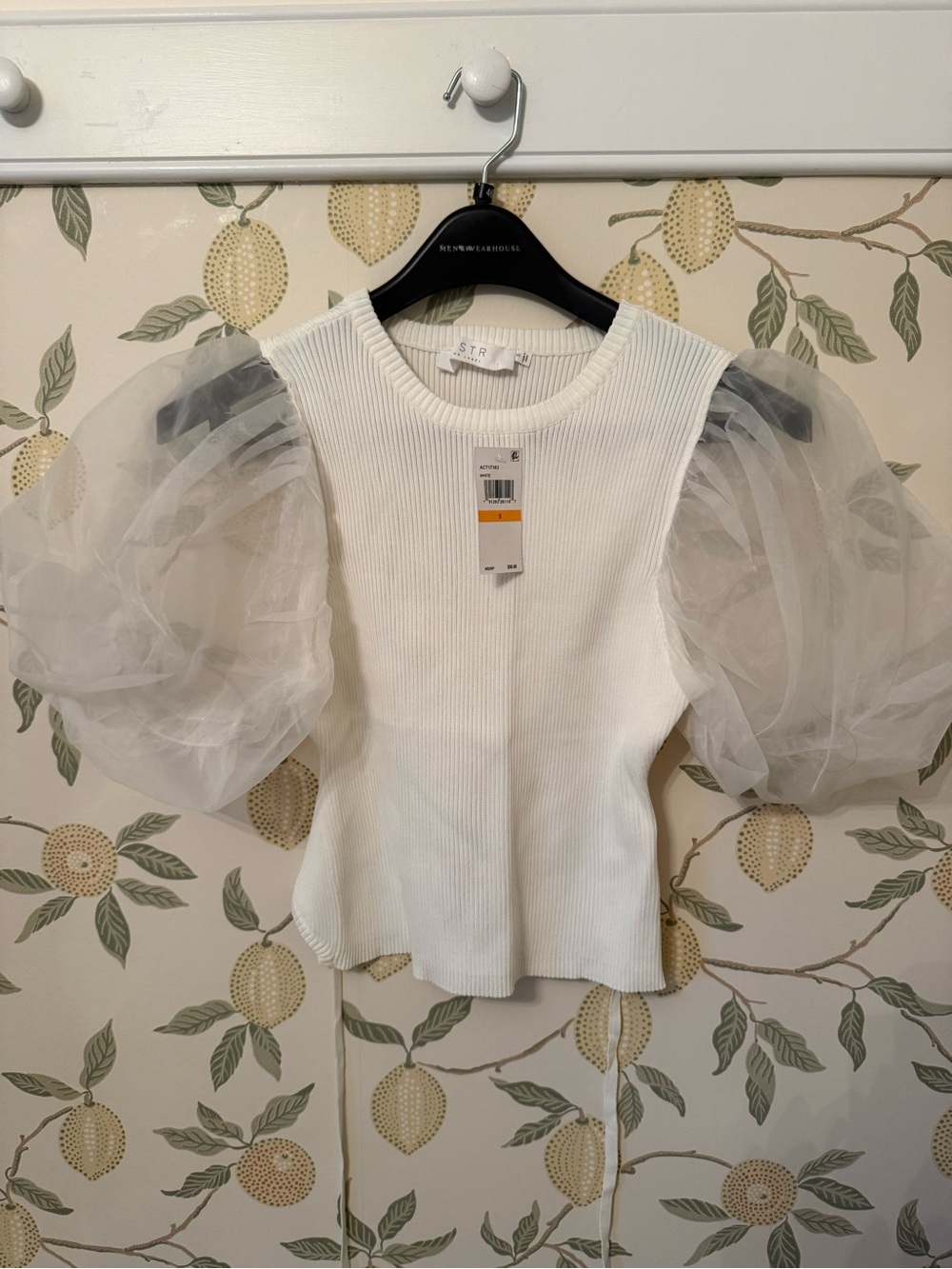 NWT Bridal White Puff-Sleeve Ribbed Knit Top